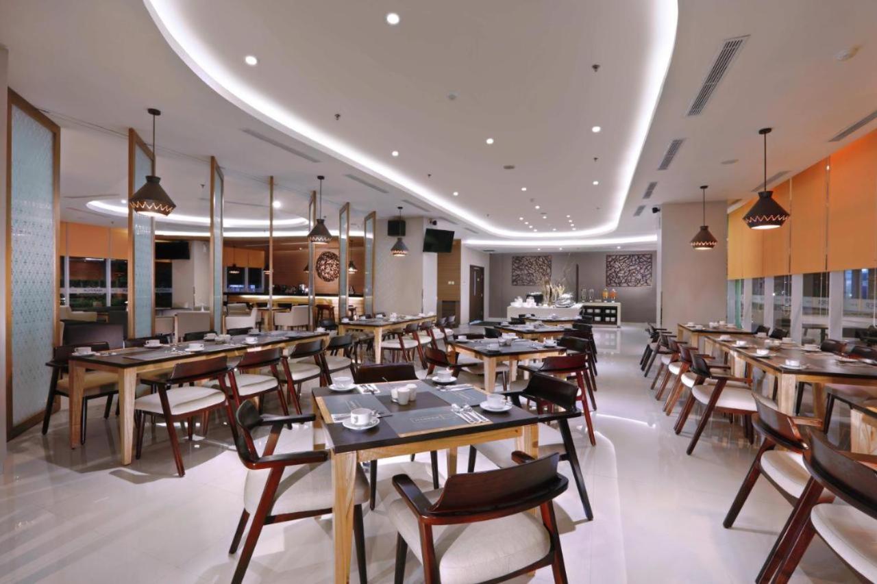 Cozy The H Residence Cawang By Bonzela Property Jakarta Exterior photo